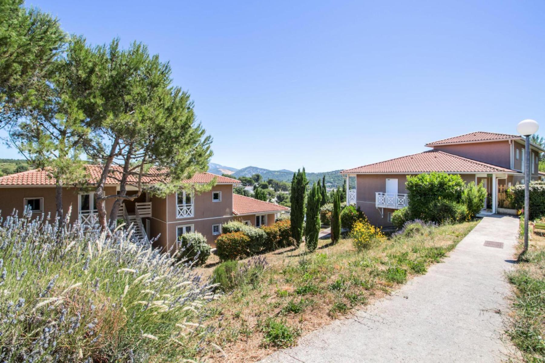 Résidence Debussy - maeva Home - Appartement 2 Pièces 4 Personnes - Budget 39 Carnoux-en-Provence Esterno foto