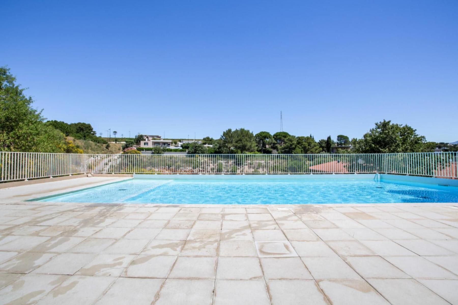 Résidence Debussy - maeva Home - Appartement 2 Pièces 4 Personnes - Budget 39 Carnoux-en-Provence Esterno foto